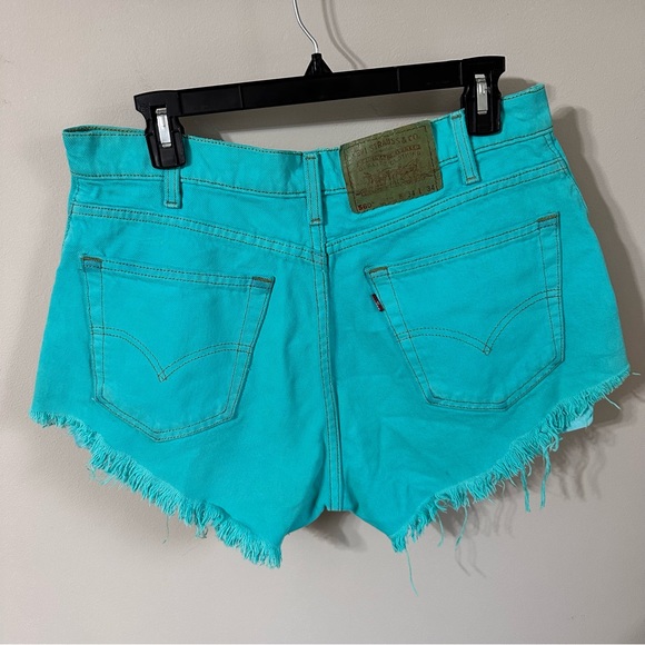 LEVI’S Vintage Custom died Cut off High Rise denim Shorts - Picture 6 of 10